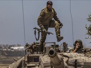 انتشال جثث أكثر من 70 قتيلا من جباليا وبيت لاهيا بعد انسحاب الجيش الإسرائيلي