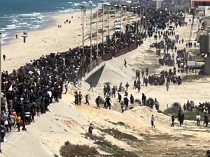 حماس تنظر بـ”إيجابية” ونتنياهو يعلق بـ”غموض” على خطاب بايدن.. والاتحاد الأوروبي يعلن دعمه الكامل للمقترح الجديد