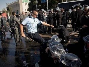 الاحتلال يتهم حماس بمحاولة إشعال "حرب داخلية إسرائيلية"