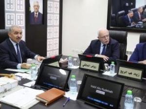 مجلس الوزراء يناقش المسودة الأخيرة من قانون الخدمة المدنية لرفعها للرئيس​​​​​​​