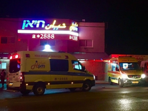 3 مصابين أحدهم بحالة خطيرة بإطلاق نار في جديدة المكر