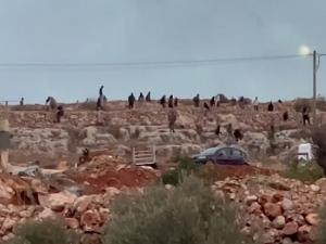 نابلس: إصابات بينها بالرصاص في هجوم للمستوطنين على بلدة قصرة