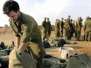 نتنياهو يقرر تجنيد آلاف جنود الاحتياط لمواجهة العمليات