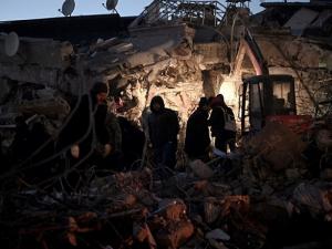زلزال تركيا وسورية: حصيلة الضحايا تتجاوز الـ 16 ألف قتيل