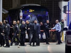 حاجز شعفاط: إصابة فلسطيني برصاص الاحتلال بزعم تنفيذه عملية طعن