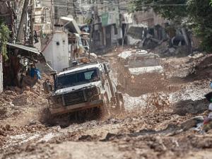 الاحتلال يستأنف عمليّته العسكريّة بطولكرم: شهيد وشهيدة ومصابون أحدهم مسعِف