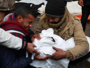 ارتفاع حصيلة “شهداء المجاعة” الأطفال شمال غزة.. وزارة الصحة أعلنت وفاة 4 آخرين بمستشفى كمال عدوان