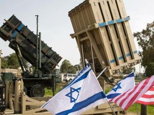 الاحتلال يرفع درجة التأهب خوفاً من ردٍّ إيران.. استدعى جنود الاحتياط في منظومة الدفاع الجوي 