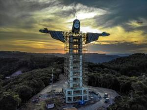 تمثال جديد للمسيح في البرازيل أعلى من تمثال ريو دي جانيرو