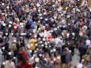 ما هو الرقم "R" الذي تسعى الحكومات لتخفيضه لمواجهة كورونا