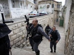 نتنياهو يدفع بـ 400 شرطي إسرائيلي إلى القدس 