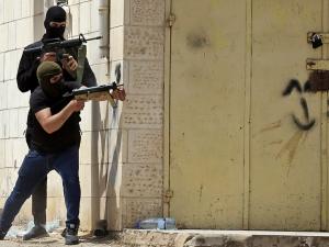 كتيبة جنين تستهدف قوات الاحتلال على حاجزي "الجلمة وسالم" بصليات من الرصاص