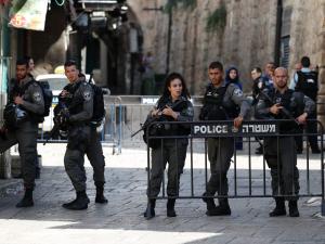 إسرائيل: الشرطة هي المسؤولة عن تطبيق القانون في الأقصى