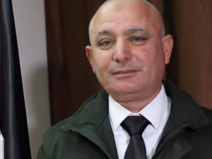 السلطة تعاقب "الجاغوب" وتنهي عمله من مفوضية إعلام "فتح" وتعيده لرتبة شرطي