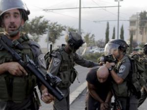 قوات الاحتلال تقتحم عناتا والعيساوية بالقدس المحتلة والمقاومة تتصدى لاقتحام بلدة جبع بجنين