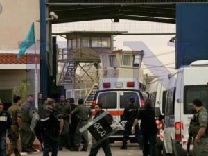 إصابة 11 أسير في سجن "جلبوع" بكورونا