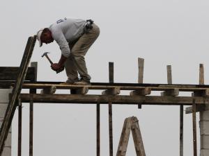 مصرع عامل من الطيبة في ورشة بناء بالداخل الفلسطيني
