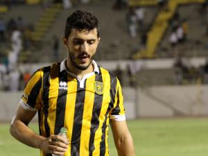 الأهلي السعودي يضم البرازيلي ماركينيو