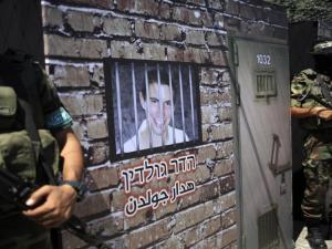 حماس تنفي ما تناقلته وسائل إعلام حول تفاصيل صفقة أسرى