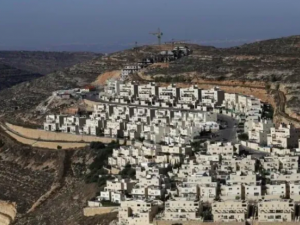 ترحيب فلسطيني وعربي بقرار 12 دولة فرض قيود على منتجات المستوطنات 