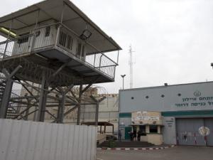 هيئة الأسرى لمنظمة الصحة العالمية: عاينوا أدوية "مشفى" سجن الرملة