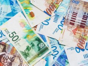 محكمة إسرائيلية تلزم السلطة بدفع تعويضات بملايين الشواقل