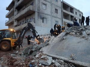 ارتفاع عدد ضحايا الزلزال الذي ضرب سوريا وتركيا لـ 37 ألفا