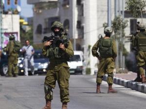 7 إصابات بالرصاص خلال اقتحام الاحتلال مدينة نابلس (فيديو)