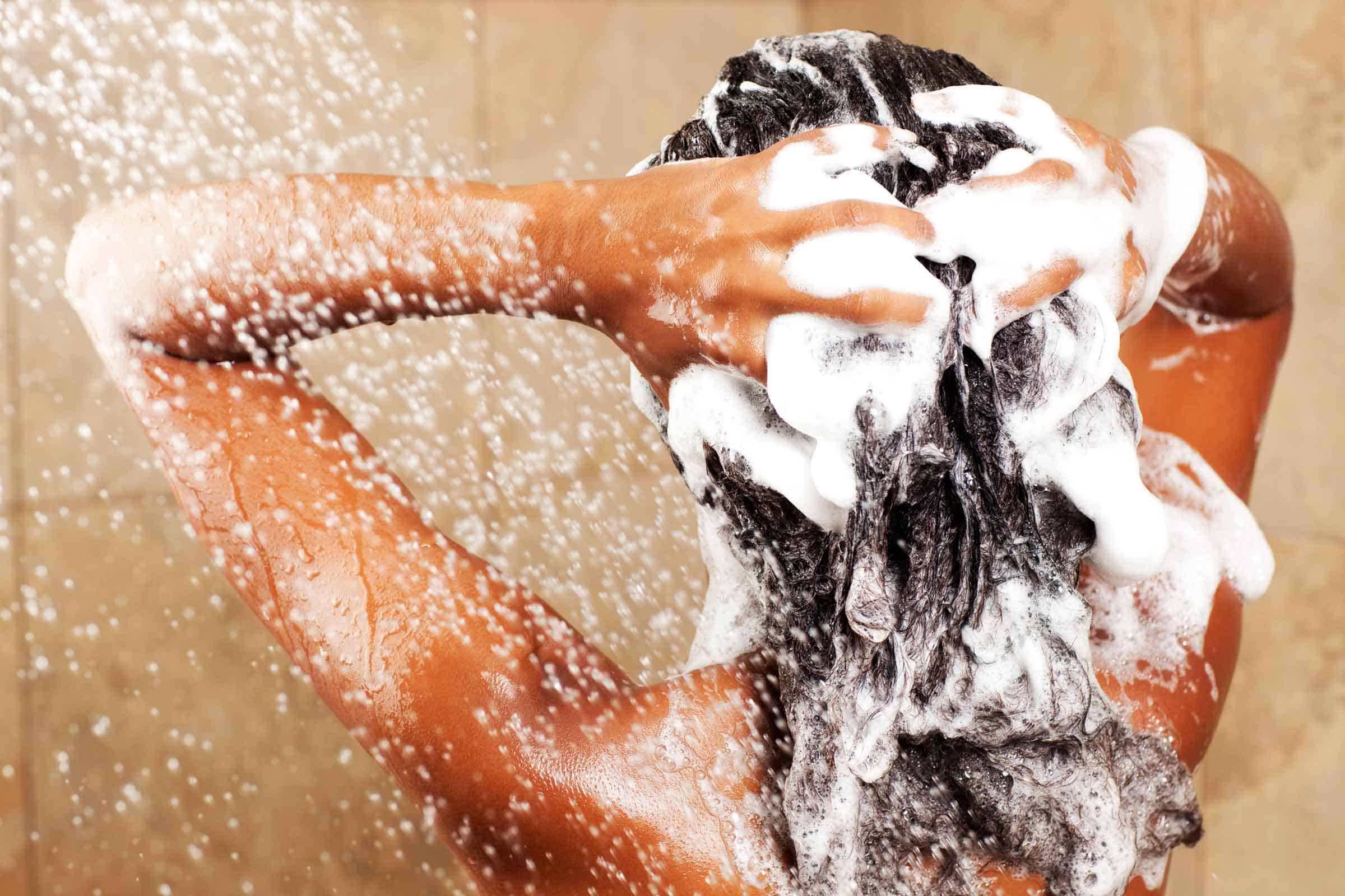 حلل شخصيتك من طريقة استحمامك
