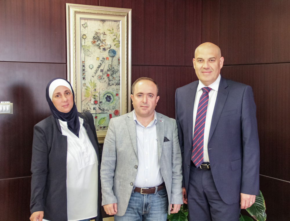   بنك القدس يواصل دعمه لجمعية الحياة لمكافحة السرطان