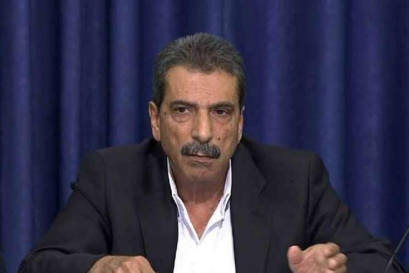 رداً على حماس.. الطيراوي: ليرحل من قسم البلاد وشق الصف الوطني