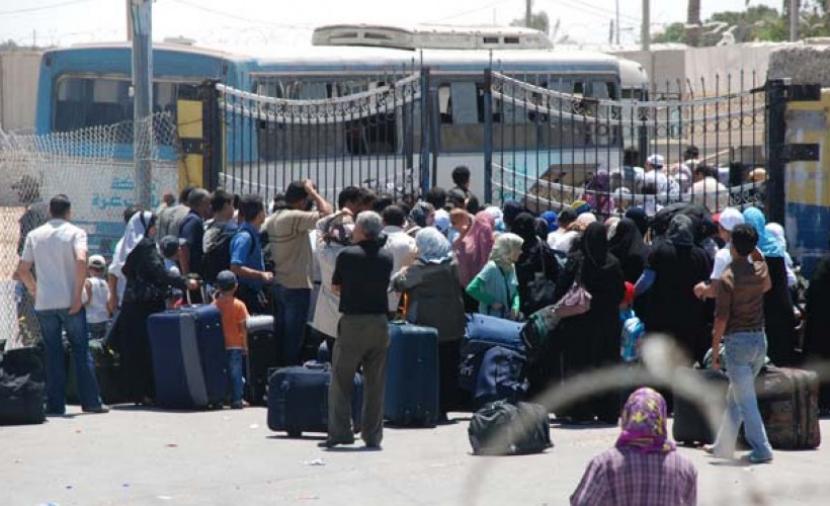 مصدر سياسي إسرائيلي: إسرائيل تشجع الهجرة الجماعية من قطاع غزة