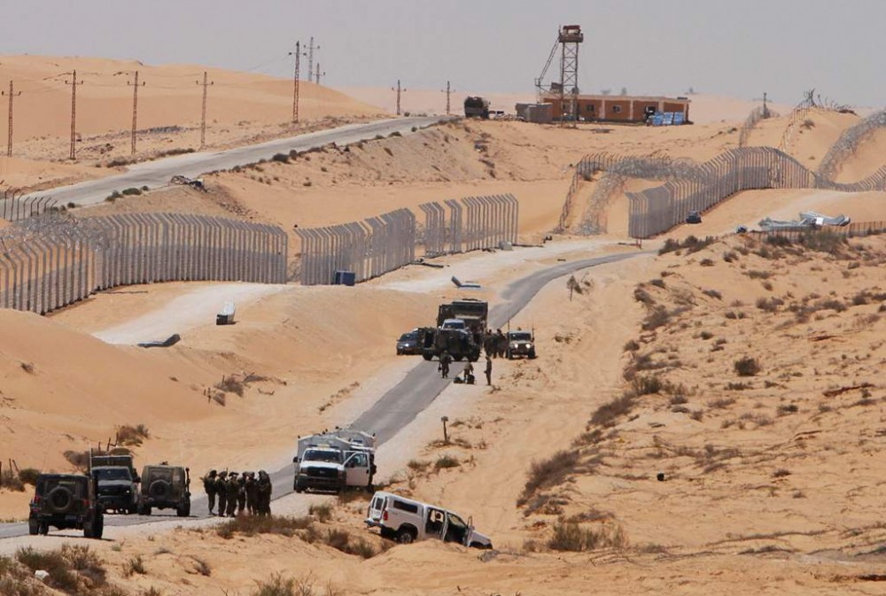 لماذا يسمي الجيش الإسرائيلي حدود رفح وخانيونس بـ"خط الدبابير"؟