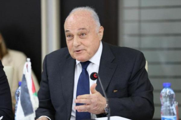 وزير المالية الفلسطيني يلتقي مدير عام المالية الإسرائيلية