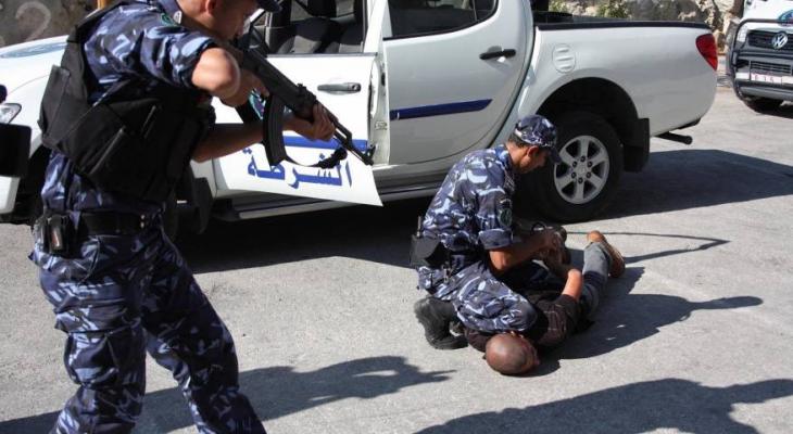 الشرطة تكشف ملابسات السطو على سوبر ماركت في رام الله