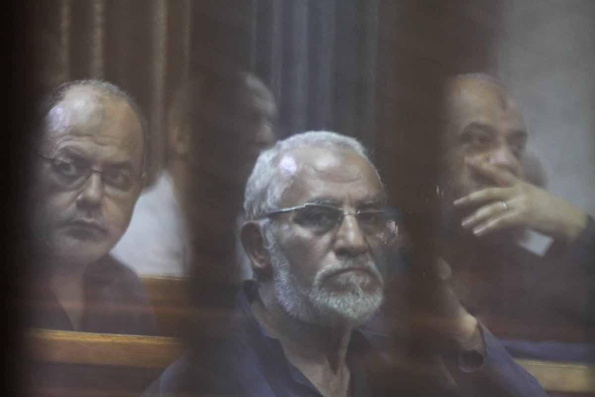 مصر.. الحكم على 11 إخوانياً بتهمة التخابر مع حماس