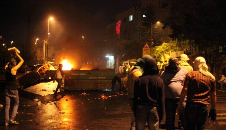 إصابة 12 فلسطينيا في مواجهات مع الاحتلال شرق نابلس