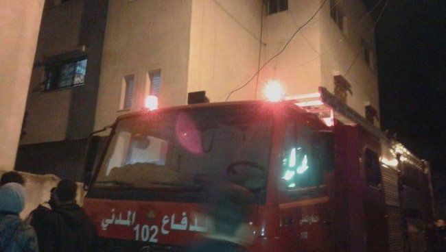 احراق 6 منازل في مخيم العروب على خلفية مقتل مواطن