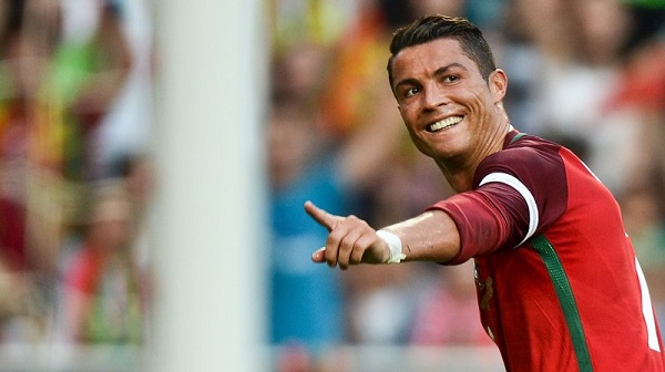 رونالدو يحلم بمواجهة ريال مدريد.. من أجل "رجل واحد"