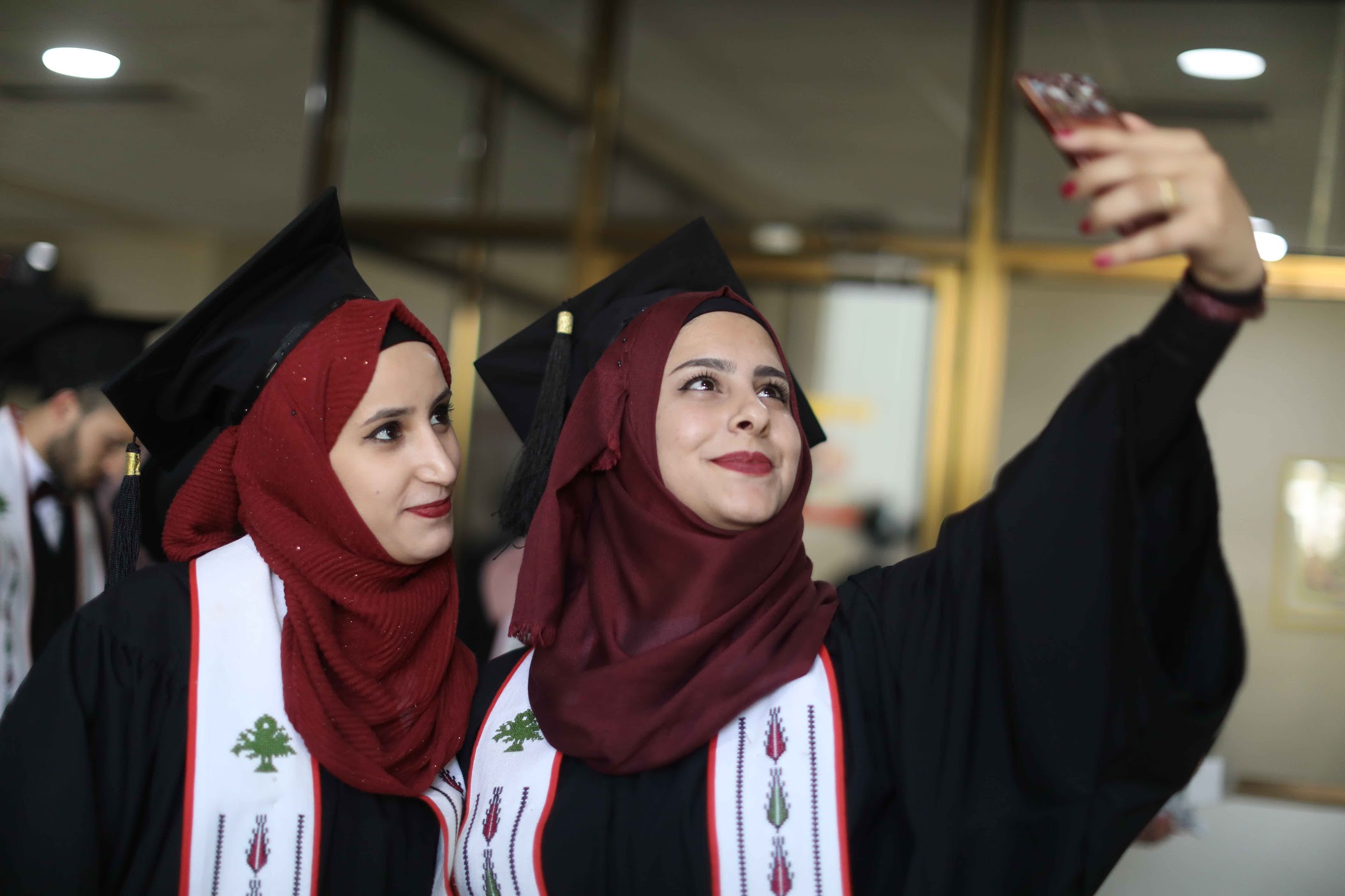  جامعة بيرزيت تواصل احتفالاتها بتخريج الفوج الثالث والأربعين