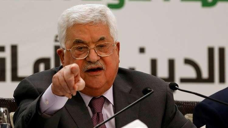حماس: "عبّاس مُستمر بنهج التفرد والديكتاتورية والخروج عن القانون"
