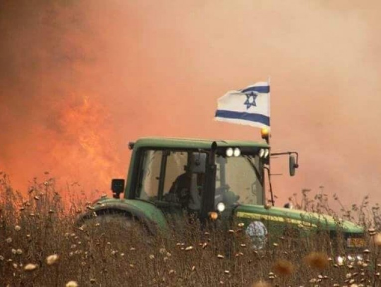 الاحتلال يقتطع "تعويضات أضرار الحرائق" من عائدات الضرائب الفلسطينية