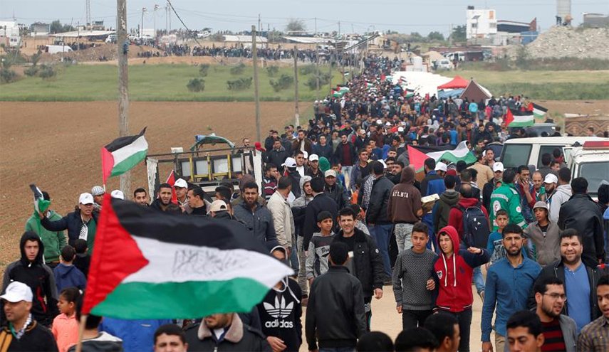 الغزيون يستعدون للمشاركة في جمعة "باب الرحمة"