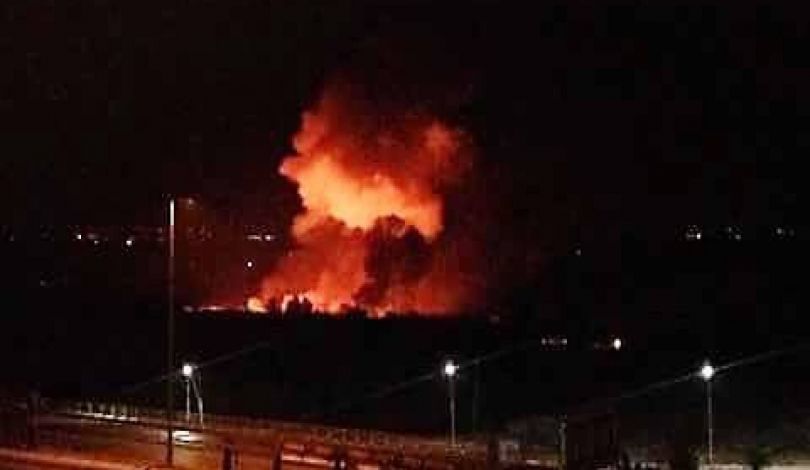 انفجارات تهز مطار المزة العسكري غربي دمشق
