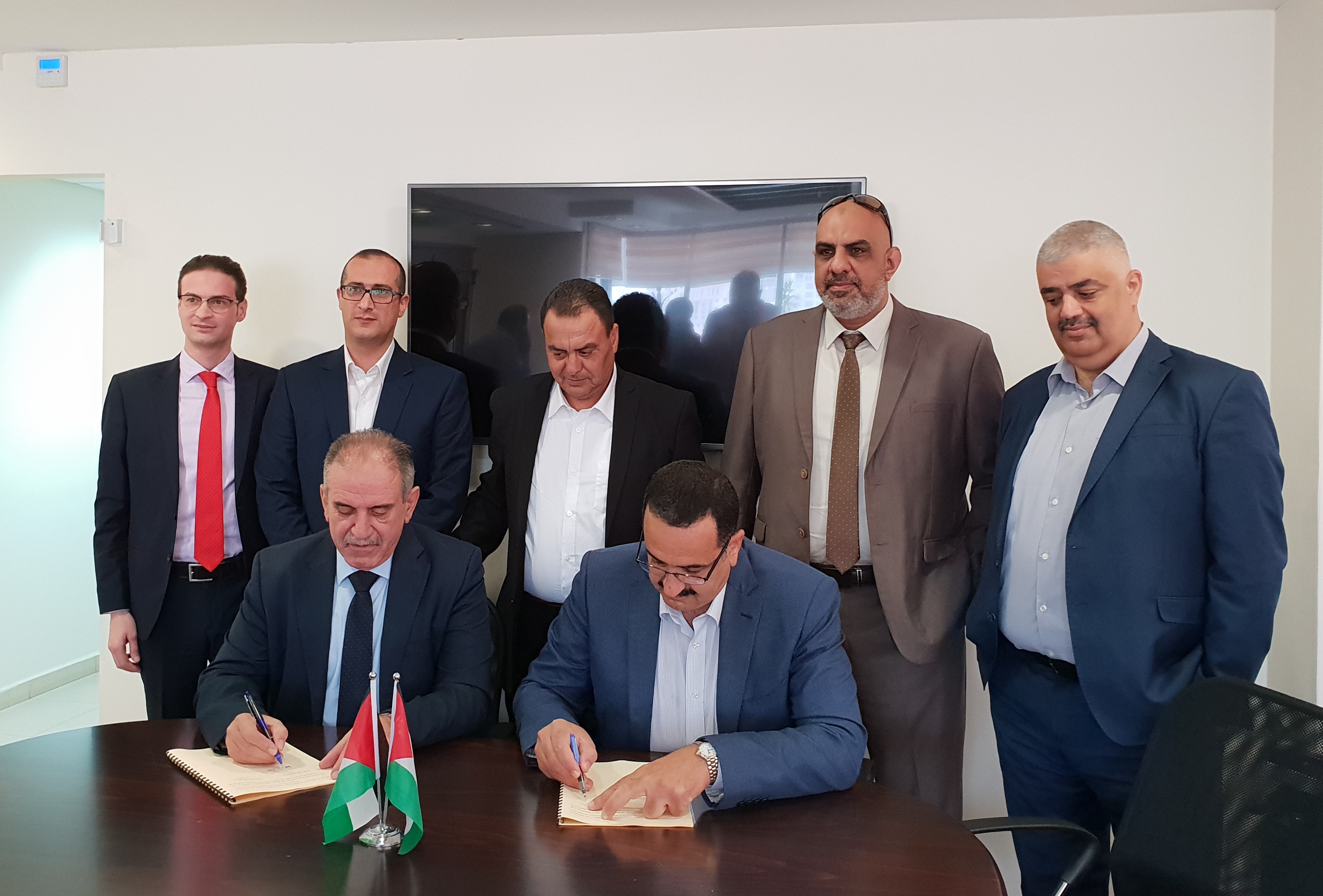  شركة النقل الوطنية توقع اتفاقية لتزويد شركة توزيع كهرباء الشمال بحاجتها من الكهرباء
