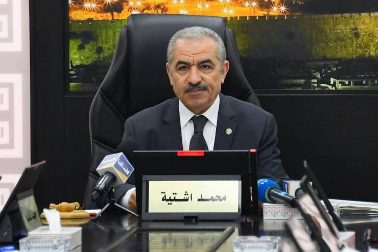 اشتية: جاهزون لاجراء انتخابات بالضفة وغزة .. ومؤتمر المنامة سيولد ميتا