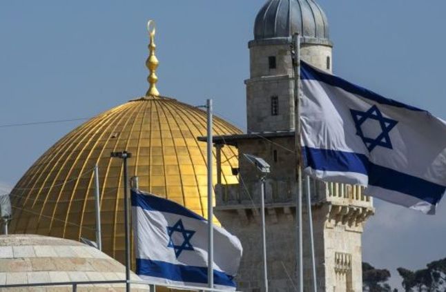 مساعٍ حثيثة للتخفيف من أزمة السكان في القدس المحتلة