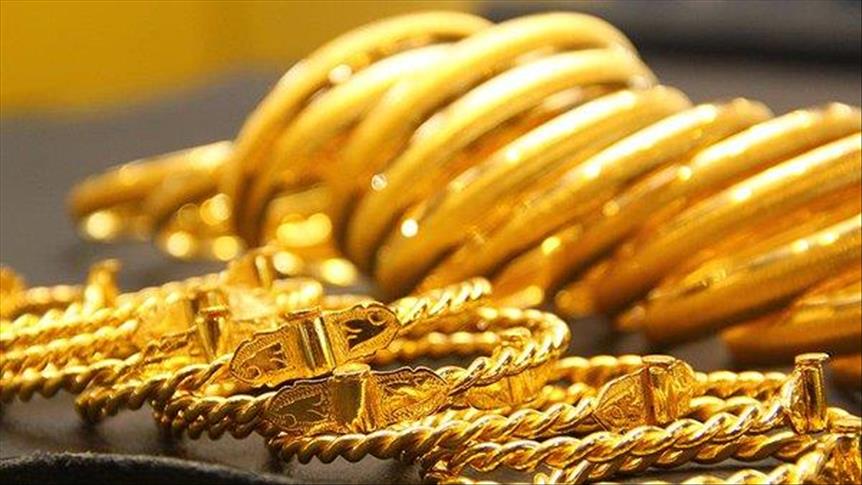 الذهب يقفز لأعلى مستوى مع تراجع الدولار