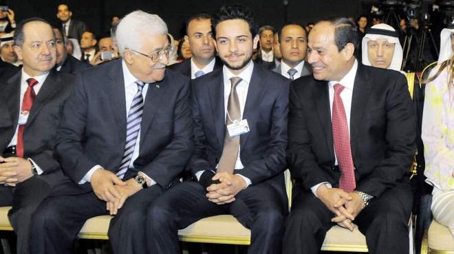 بمشاركة الرئيس عباس .. انطلاق "دافوس" بنسخته العاشرة في الأردن