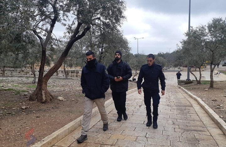 أوقاف القدس: اعتداءات طالت 50 من حراس وموظفي الأقصى